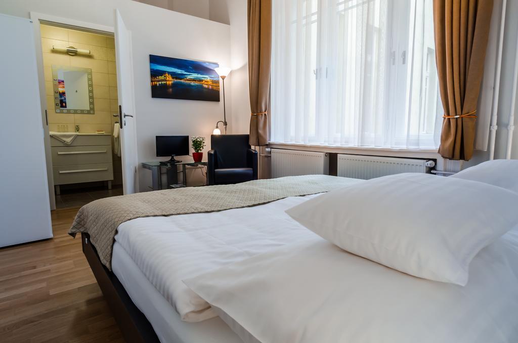 Anabelle Bed And Couette-café Budapest